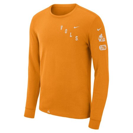 nike long sleeve tee front