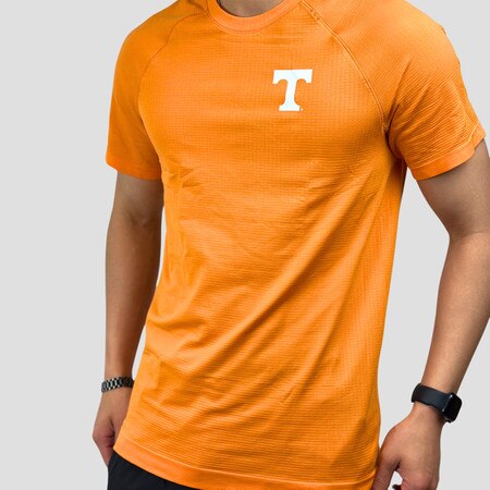 Tennessee Volunteers Men's Apparel  Volshop - Official Campus Store of the  University of Tennessee